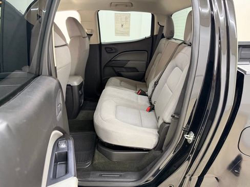 Used 2017 GMC Canyon 2WD Crew Cab w/ Convenience Package image 15