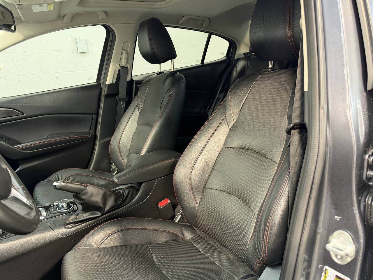 Used 2014 MAZDA MAZDA3 s Grand Touring w/ Technology Package FWD image 18