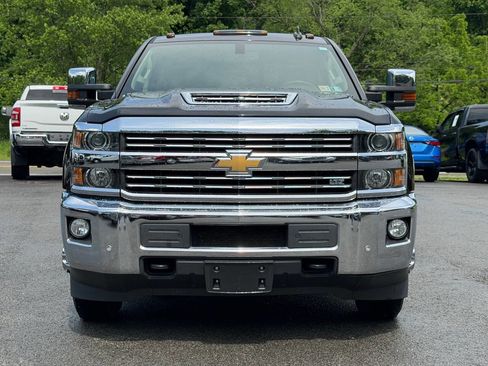 Used 2018 Chevrolet Silverado 3500 LTZ w/ Duramax Plus Package RWD image 2