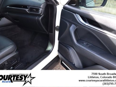 Used 2020 Maserati Levante S image 33