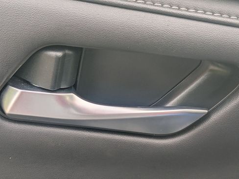 Used 2024 Nissan Sentra SV FWD image 13
