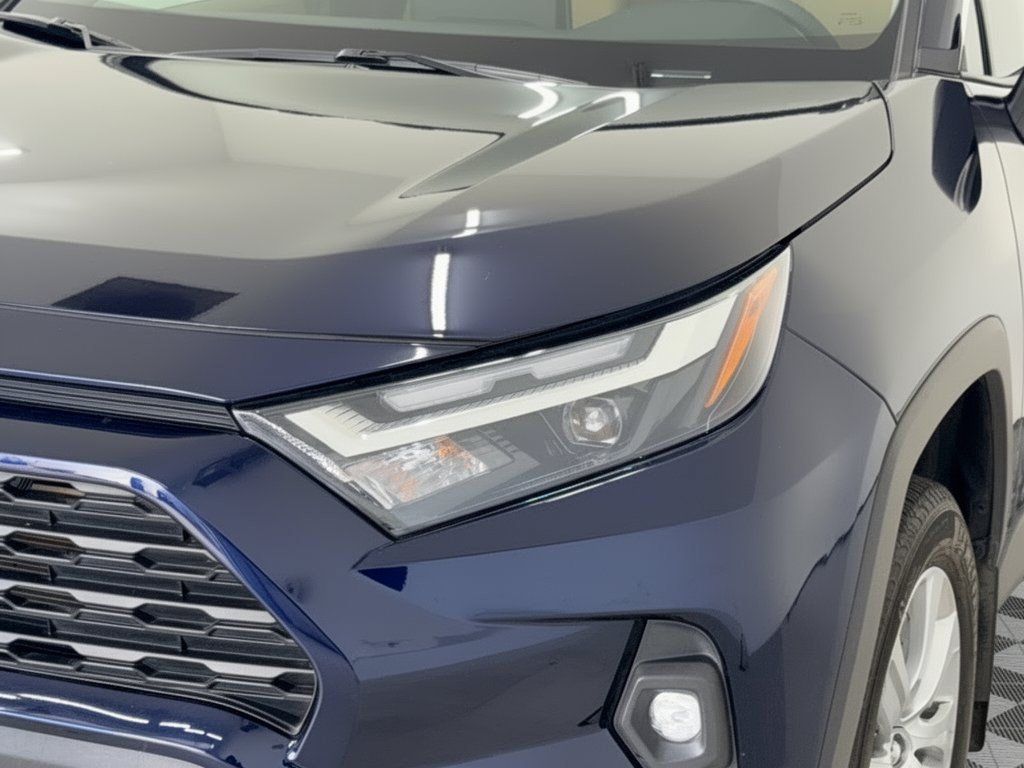Used 2024 Toyota RAV4 XLE Premium FWD image 12