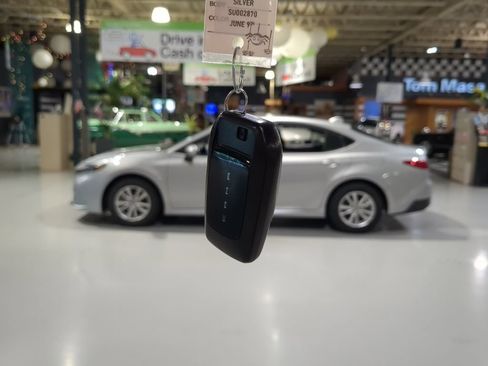 Used 2025 Toyota Camry LE w/ Convenience Package AWD/4WD image 4