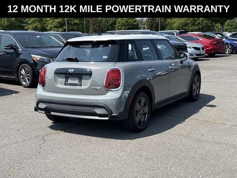 Used 2022 MINI Cooper 4-Door Hardtop FWD image 2