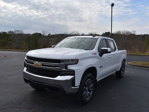 Used 2021 Chevrolet Silverado 1500 LT w/ Texas Edition Plus image 2