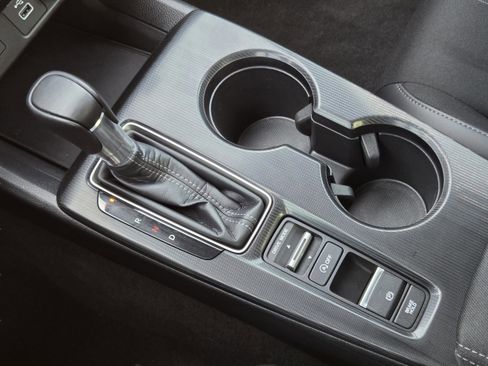 Certified 2024 Honda Civic Sport image 16