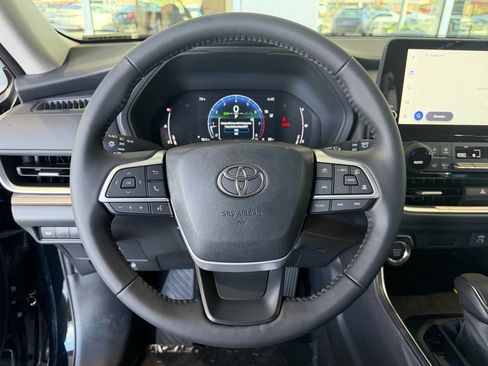 New 2026 Toyota Grand Highlander FWD image 21
