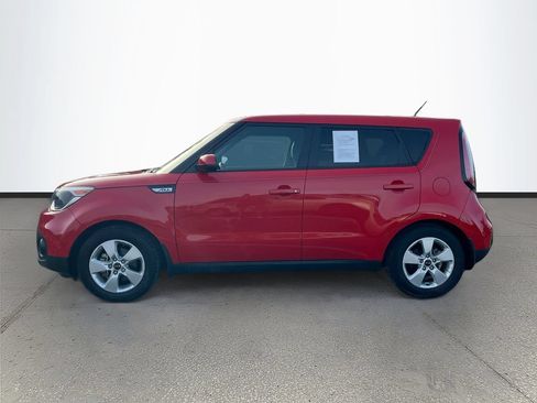 Used 2019 Kia Soul FWD image 4