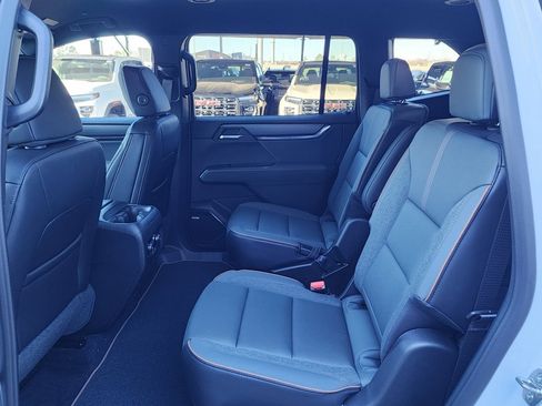 New 2026 GMC Acadia AT4 w/ Luxury Package image 46