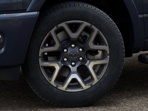 New 2026 RAM 1500 Laramie AWD/4WD image 4