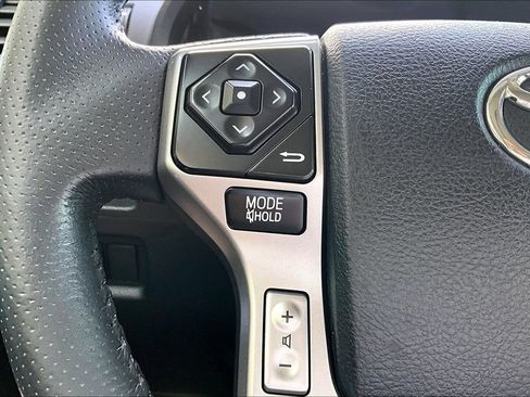 Used 2019 Toyota 4Runner SR5 Premium AWD/4WD image 12
