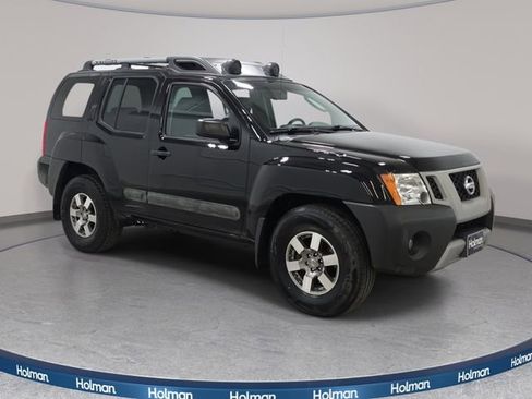 Used 2011 Nissan Xterra PRO-4X w/ Pro-4x Leather Pkg image 4