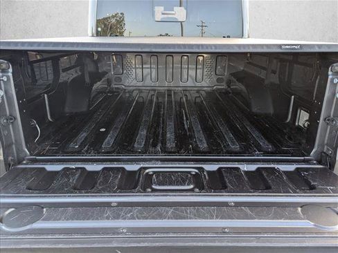 Used 2020 Jeep Gladiator Rubicon image 6