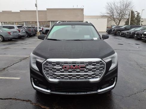 Used 2022 GMC Terrain Denali image 14