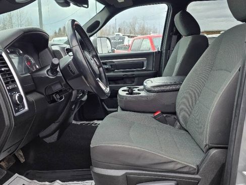 Used 2022 RAM 1500 Classic Warlock AWD/4WD image 12
