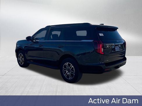 New 2026 Ford Expedition Active image 12