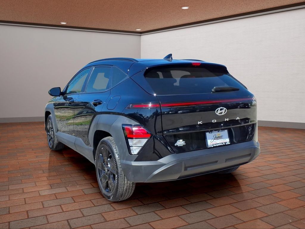 Used 2026 Hyundai Kona SEL Sport FWD image 5