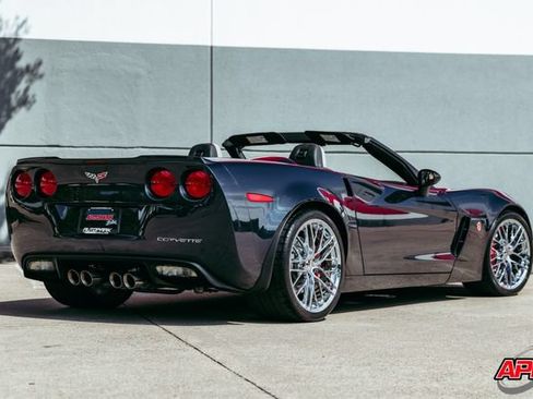 Used 2013 Chevrolet Corvette 427 w/ 1SB Preferred Equipment Group RWD image 55