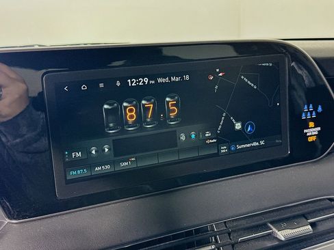 Used 2022 Hyundai Palisade Calligraphy image 30