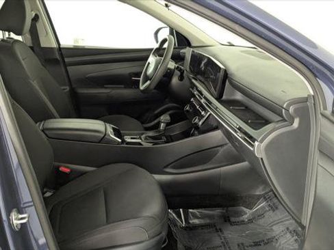 Used 2025 Hyundai Tucson SEL FWD image 21