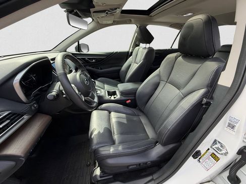 Used 2023 Subaru Legacy Limited w/ Tech Package 2 AWD/4WD image 9