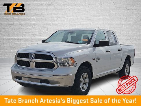 Used 2024 RAM 1500 Tradesman w/ Popular Equipment Group AWD/4WD image 1