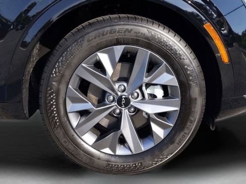 Certified 2023 Kia Sportage SX image 8