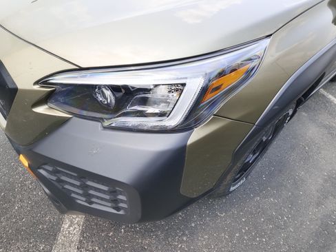 Used 2025 Subaru Outback Wilderness AWD/4WD image 11