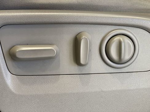 Used 2020 GMC Sierra 1500 Elevation w/ Elevation Value Package image 15