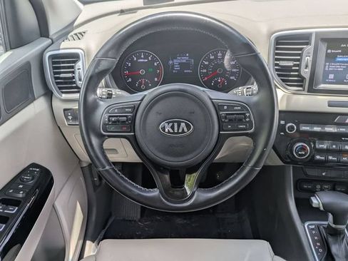 Used 2019 Kia Sportage EX FWD image 12