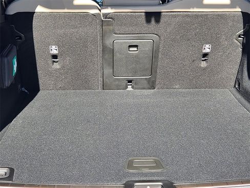 New 2026 Volvo XC60 B5 Plus w/ Protection Package Premier image 29