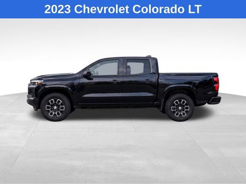 Used 2023 Chevrolet Colorado LT w/ LT Convenience Package III RWD image 2