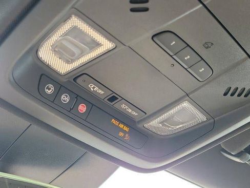 Certified 2024 Cadillac XT4 Luxury w/ Cold Weather Package FWD image 30