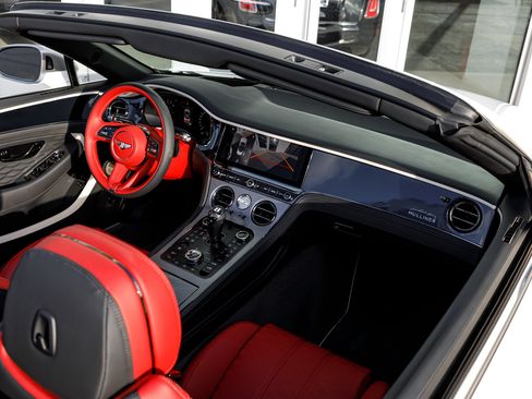 New 2025 Bentley Continental GT Speed image 31