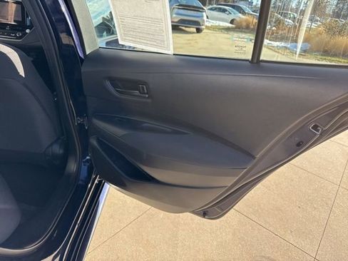 Used 2024 Toyota Corolla LE image 32