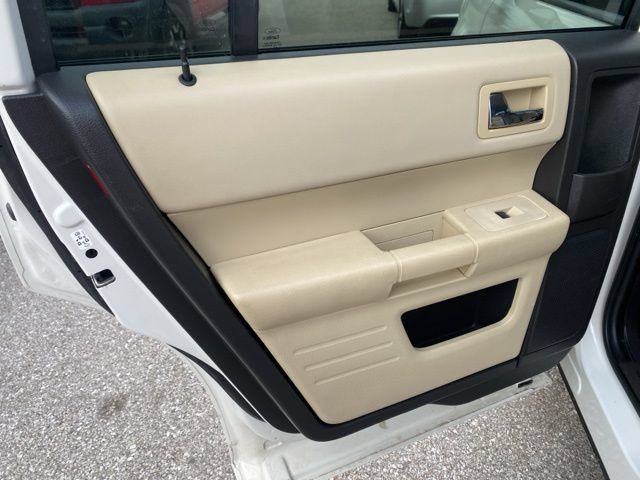 Used 2014 Ford Flex SE FWD image 20