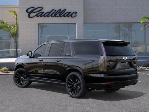 New 2026 Cadillac Escalade ESV Platinum Sport AWD/4WD image 3