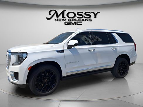 Used 2022 GMC Yukon Denali image 1