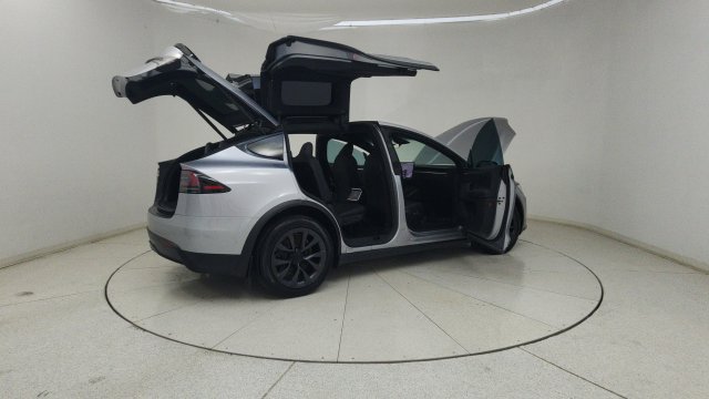 Used 2024 Tesla Model X AWD/4WD image 20