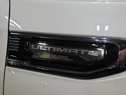Used 2023 GMC Sierra 1500 Denali Ultimate AWD/4WD image 31