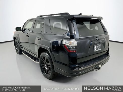 Used 2019 Toyota 4Runner Limited AWD/4WD image 8