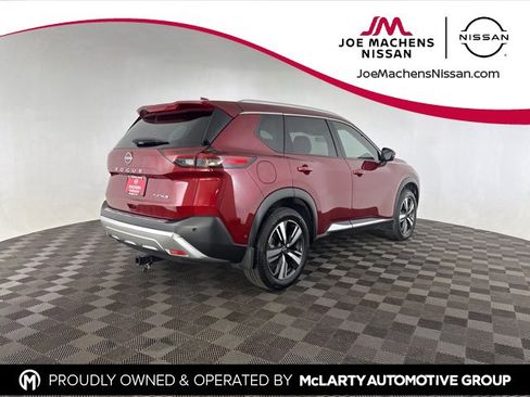 Used 2023 Nissan Rogue Platinum w/ Platinum Premium Package image 6