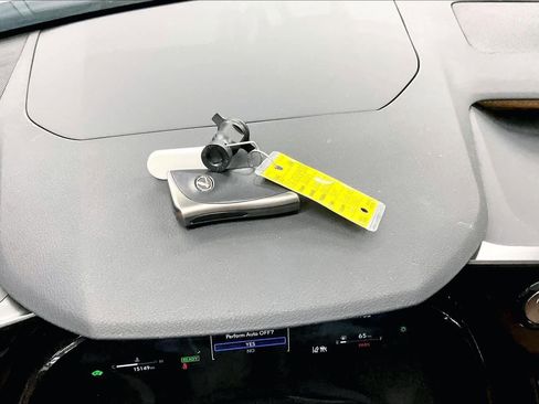 Used 2025 Lexus RX 350h w/ Convenience Package image 14