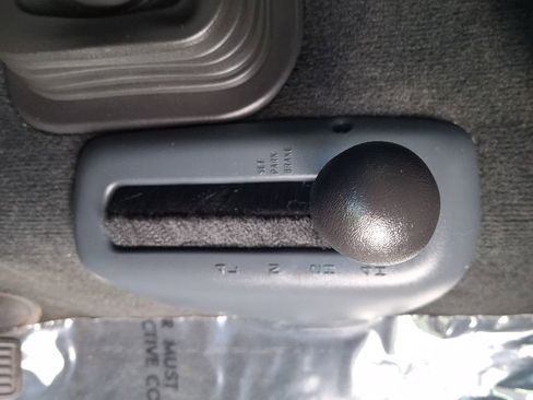 Used 2001 Chevrolet Silverado 1500 LS w/ Off-Road Chassis Pkg image 10