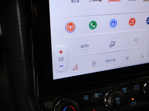 Used 2024 Ford Ranger XLT w/ FX4 Off-Road Package AWD/4WD image 7