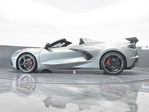 Used 2023 Chevrolet Corvette Stingray Convertible w/ 1LT image 59