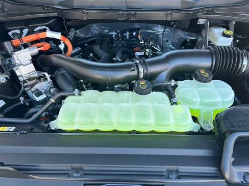 New 2025 Ford F150 XLT w/ Equipment Group 302A MID AWD/4WD image 34