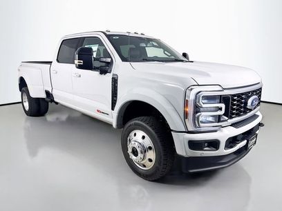 New 2025 Ford F450 Platinum w/ FX4 Off-Road Package