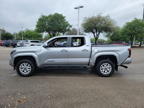 Used 2024 Toyota Tacoma SR5 image 8