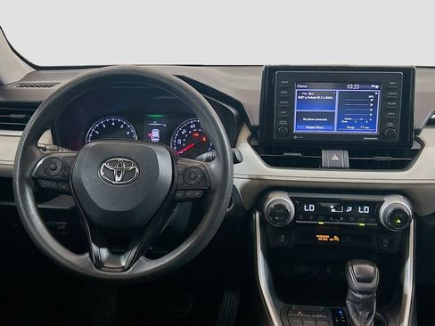 Used 2020 Toyota RAV4 XLE w/ Convenience Package FWD image 19